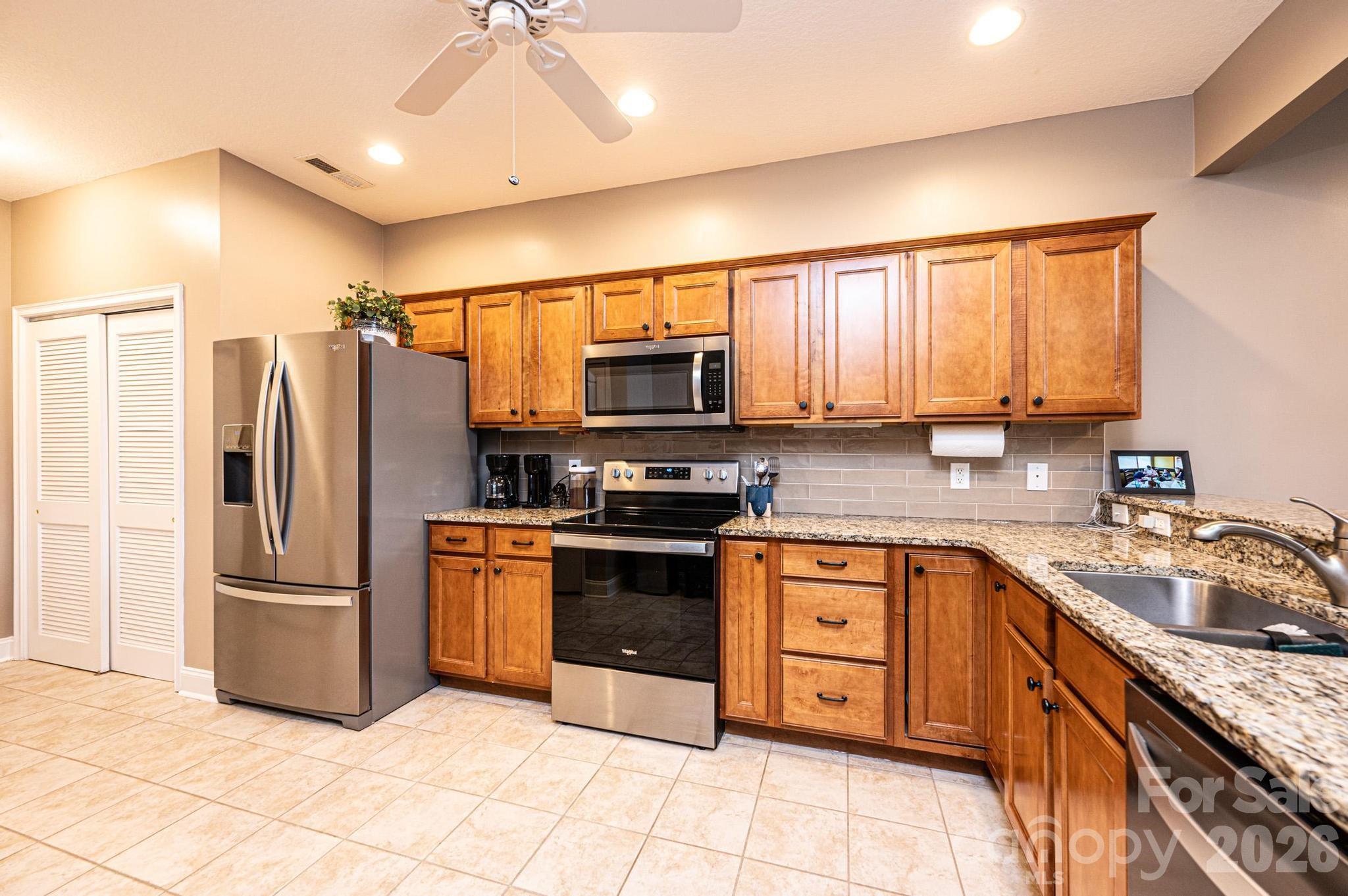 823 Wynnshire Drive Hickory NC 28601