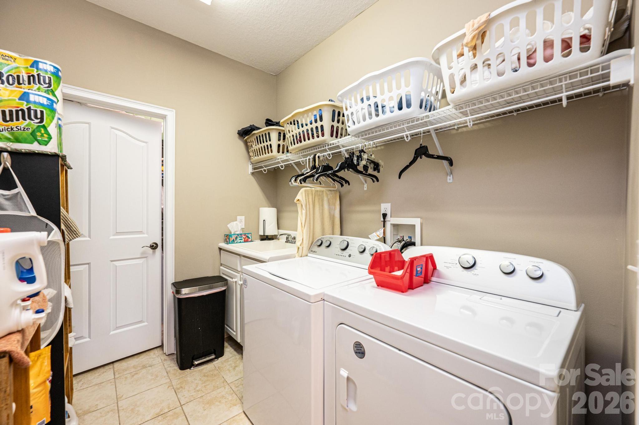 823 Wynnshire Drive Hickory NC 28601