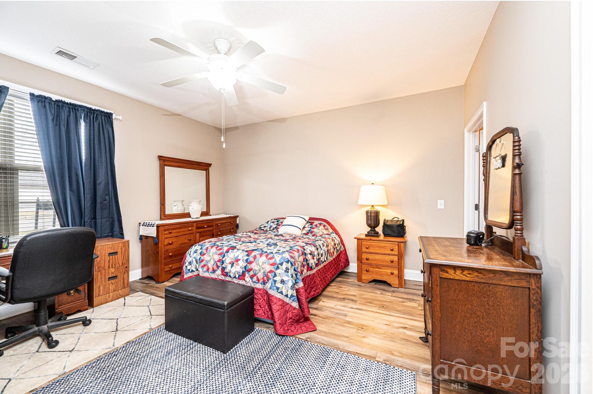 823 Wynnshire Drive Hickory NC 28601