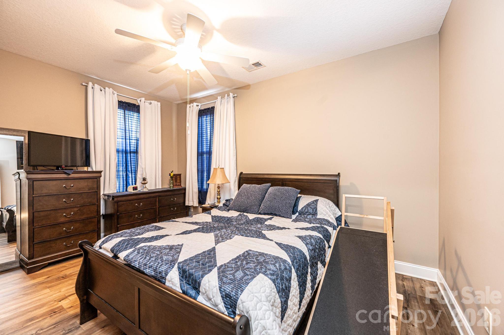 823 Wynnshire Drive Hickory NC 28601