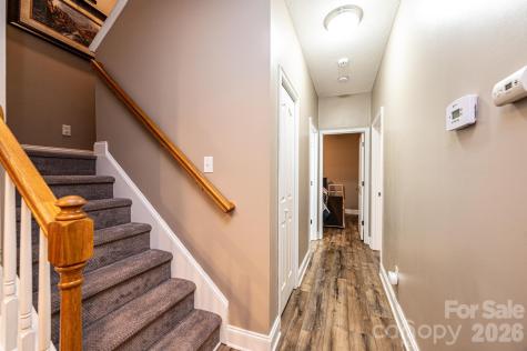 823 Wynnshire Drive Hickory NC 28601