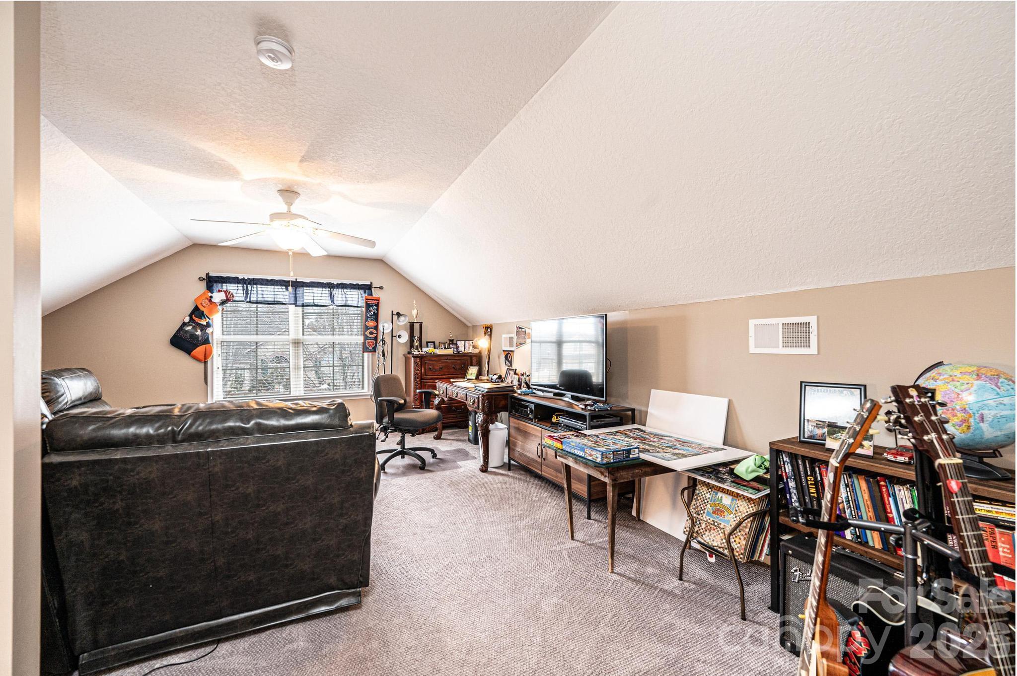 823 Wynnshire Drive Hickory NC 28601