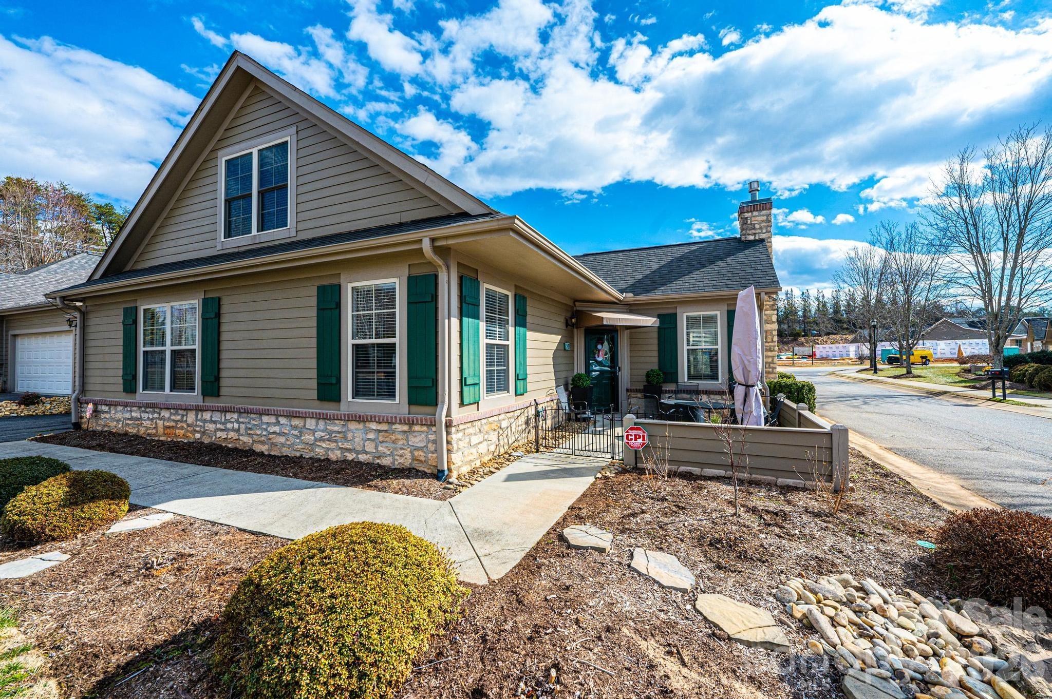 823 Wynnshire Drive Hickory NC 28601