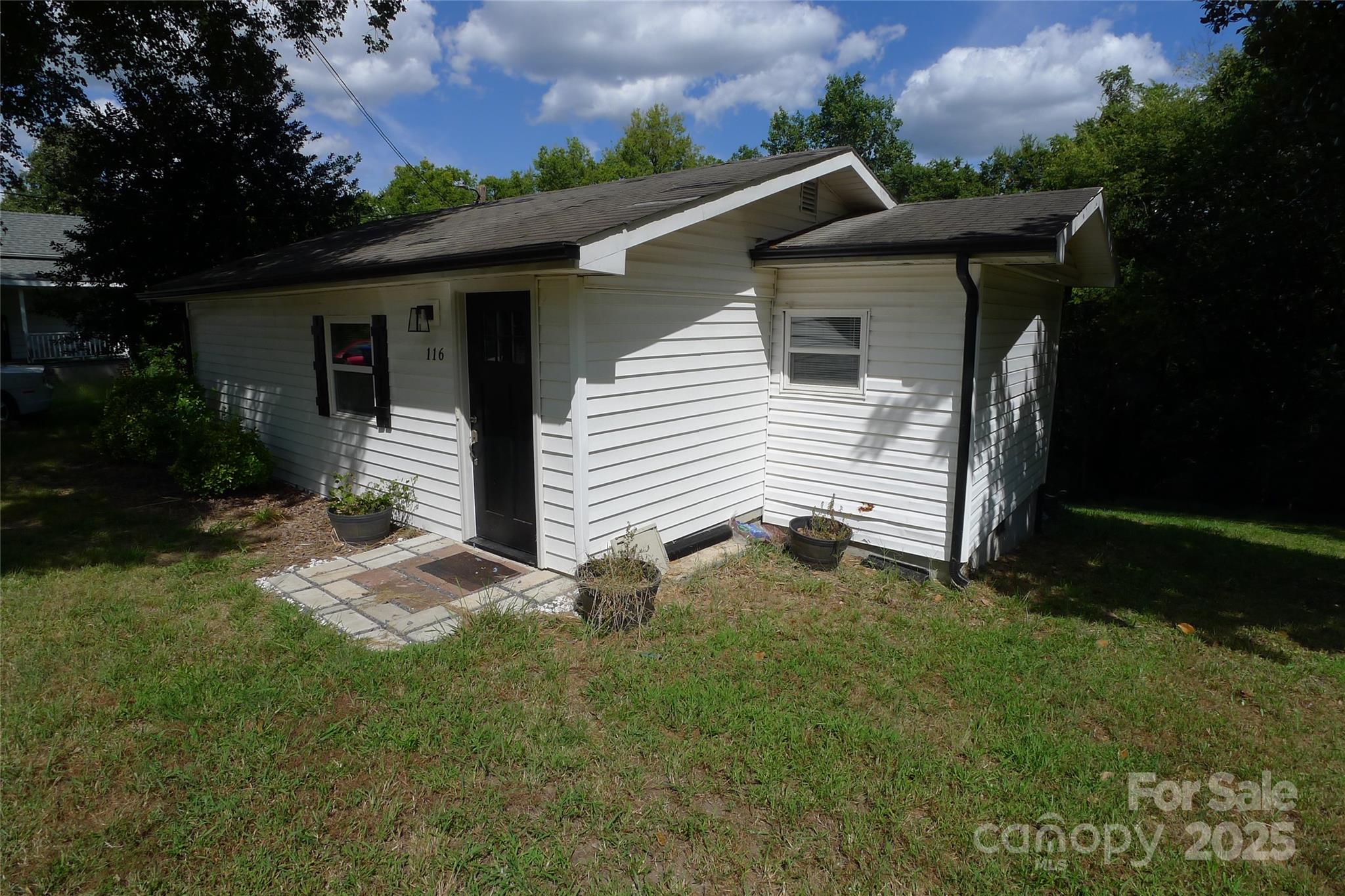 116 Pond Street Lexington NC 27292