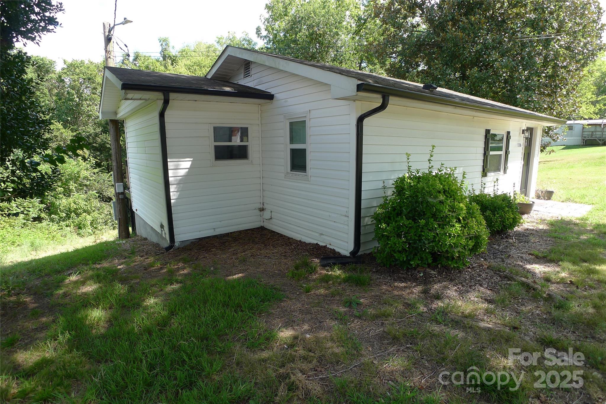 116 Pond Street Lexington NC 27292