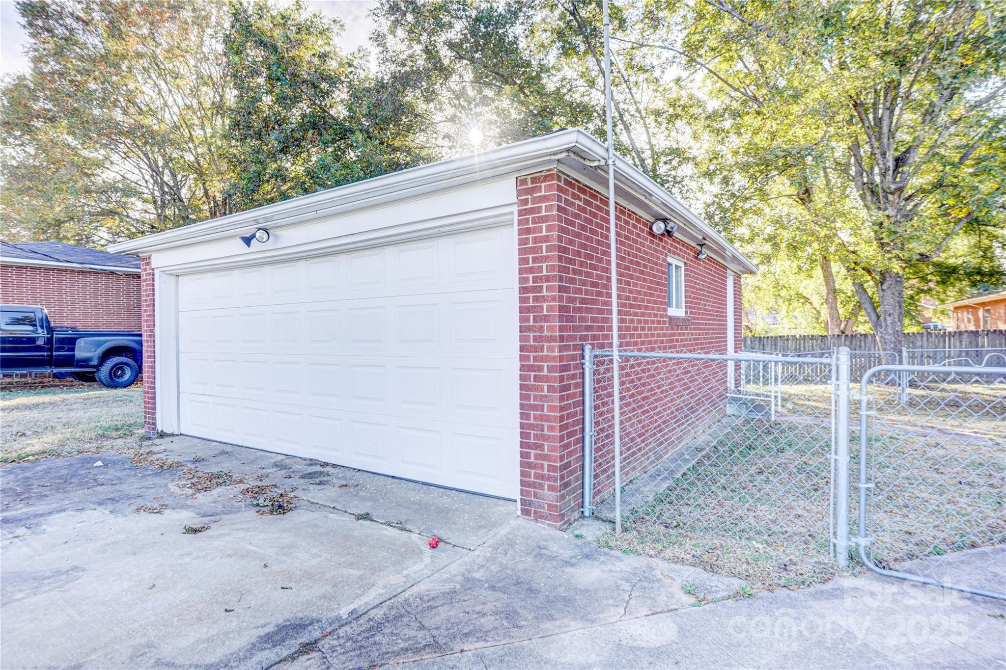 606 Jackson Street Kannapolis NC 28083
