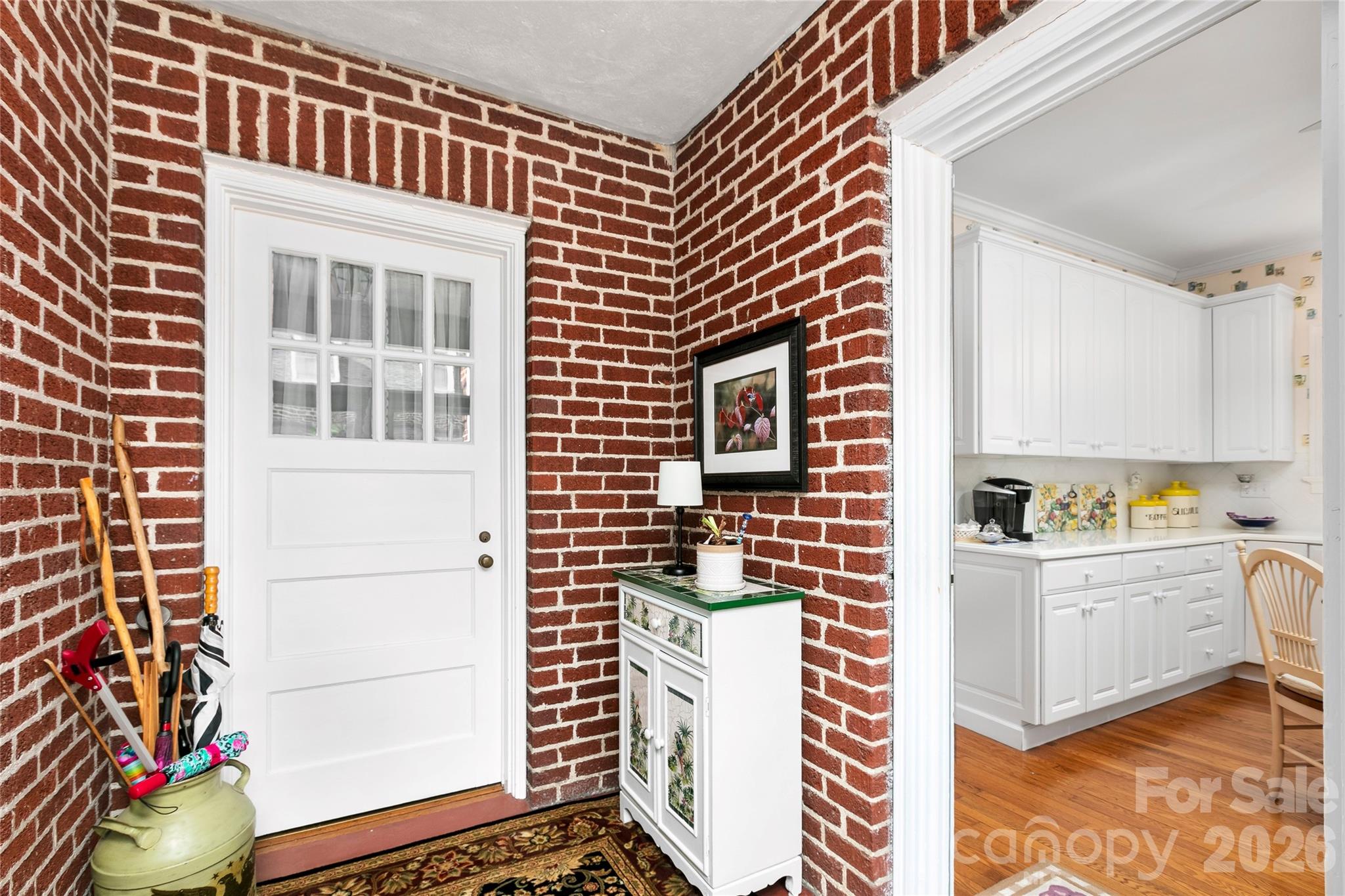 1518 Greenville Highway Hendersonville NC 28792