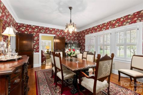 1518 Greenville Highway Hendersonville NC 28792