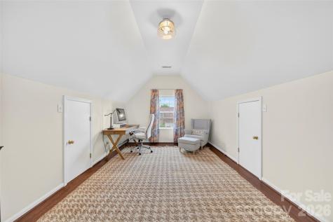 10502 Hellebore Road Charlotte NC 28213