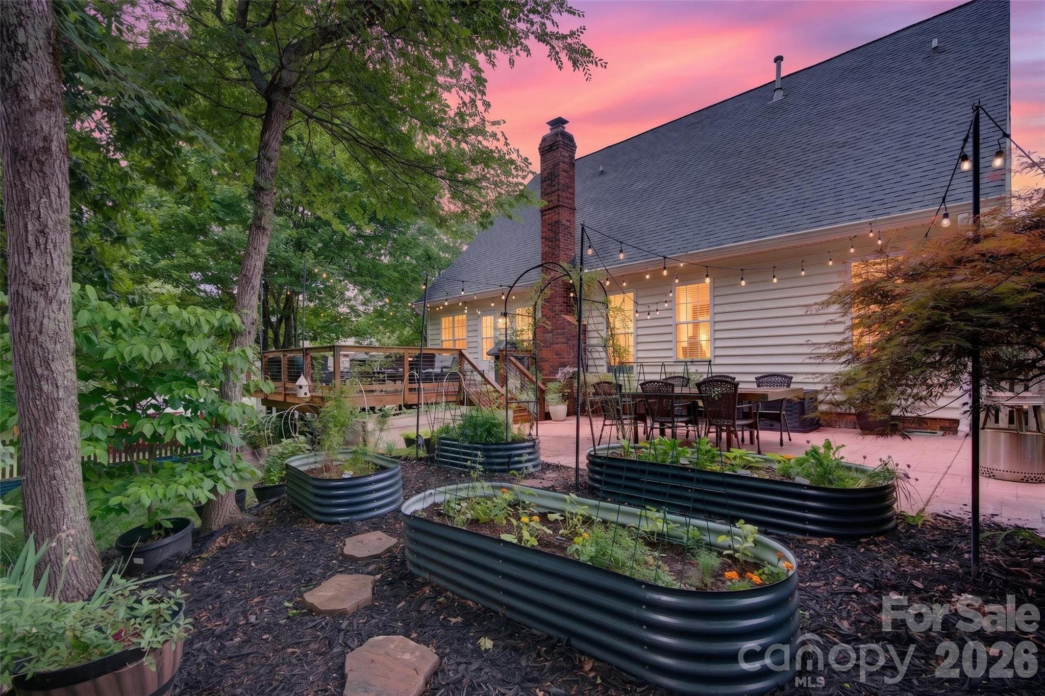 10502 Hellebore Road Charlotte NC 28213