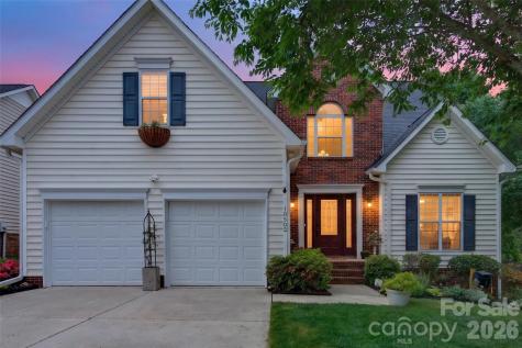 10502 Hellebore Road Charlotte NC 28213
