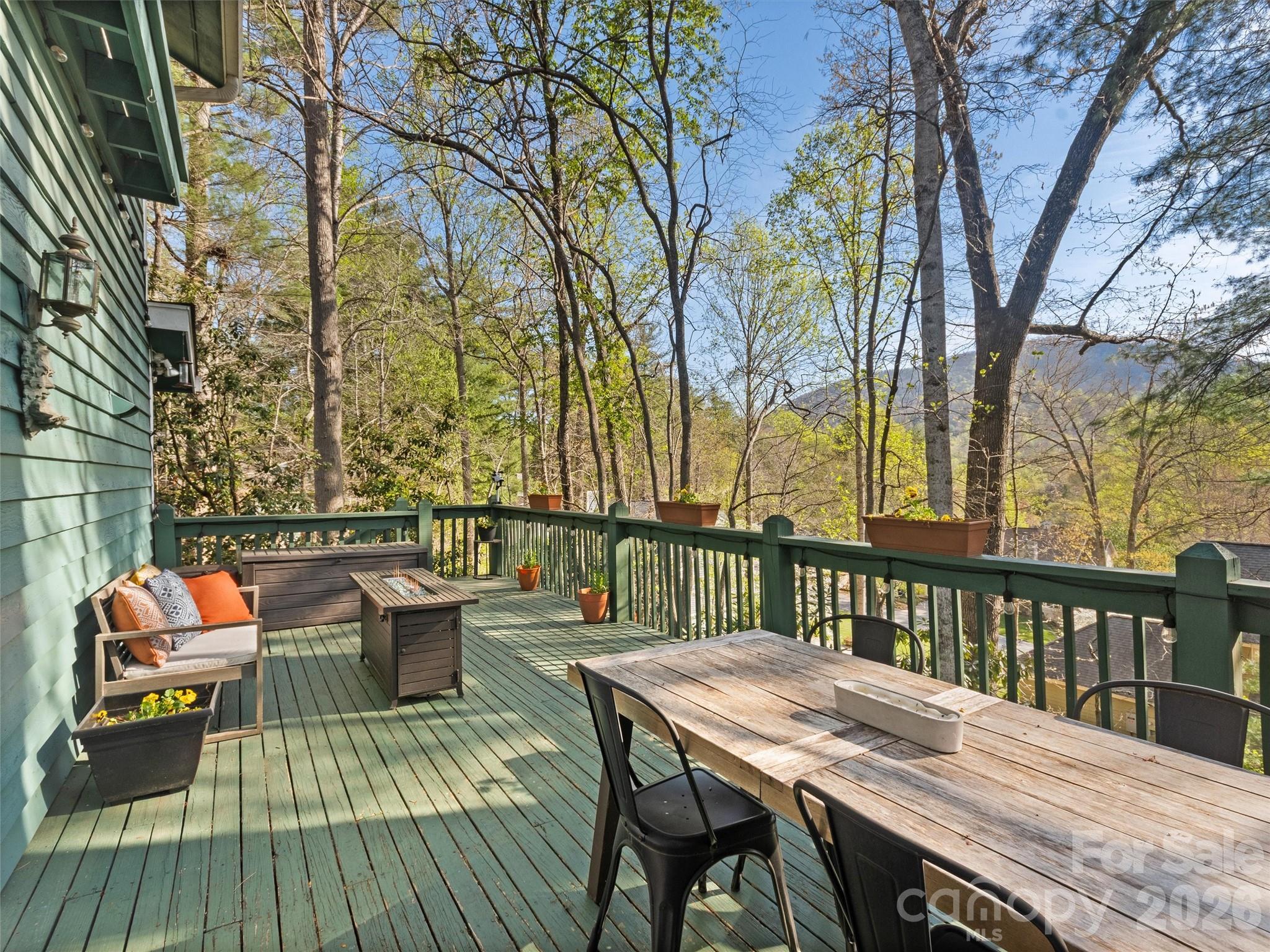 26 Autumn Ridge Lane Asheville NC 28803