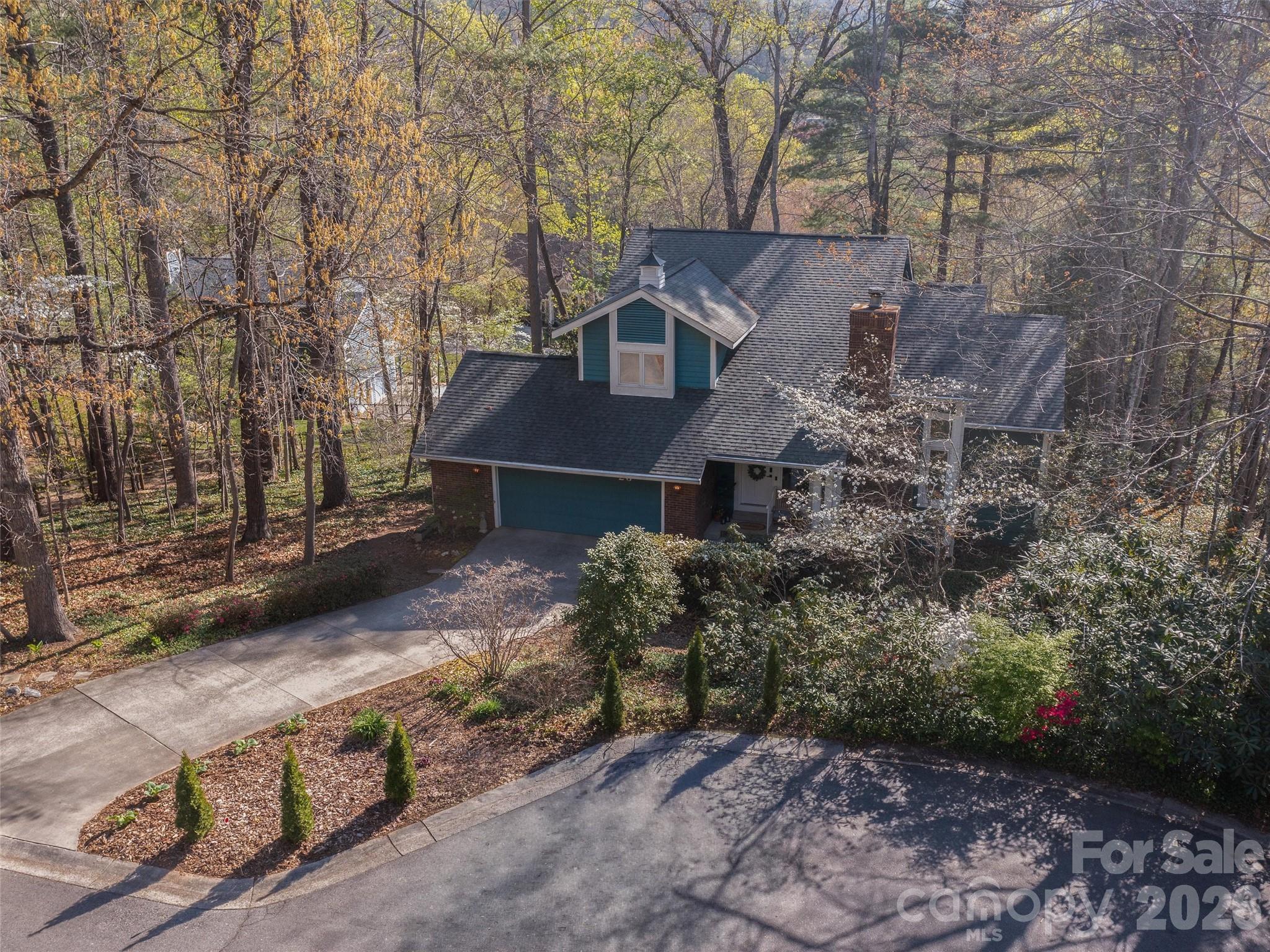 26 Autumn Ridge Lane Asheville NC 28803