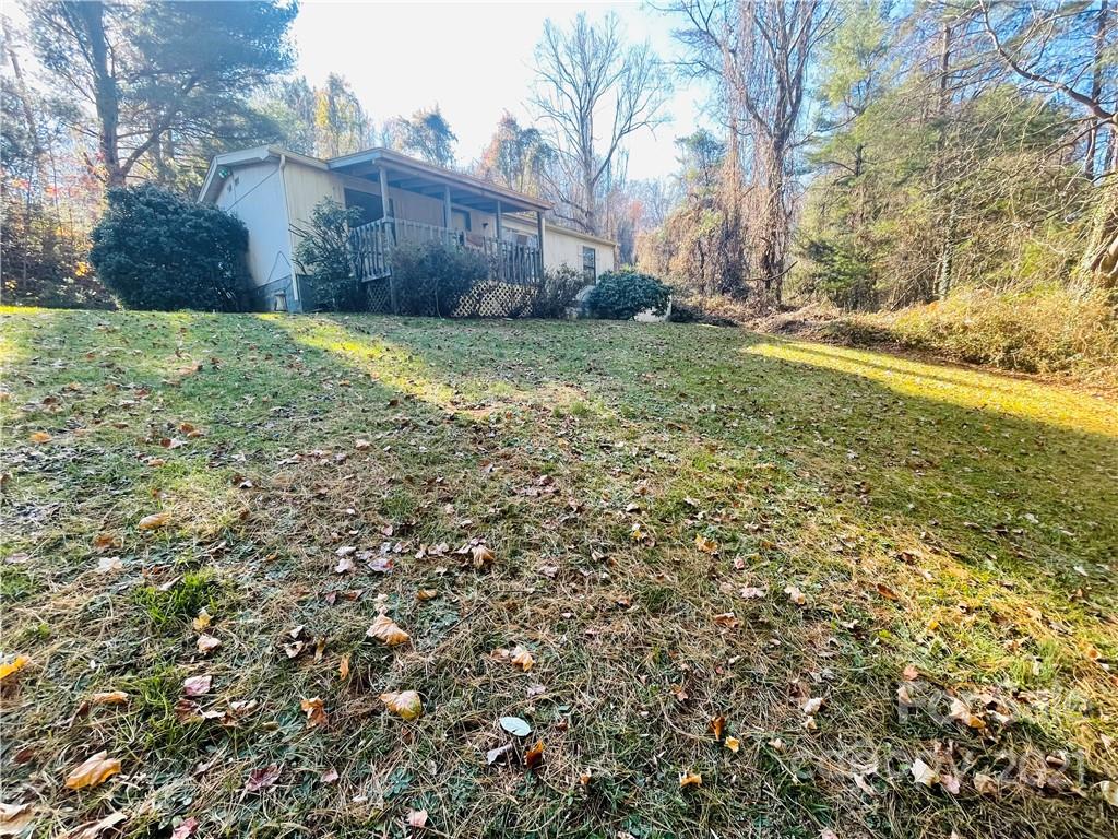 2 Queen Terrace Candler NC 28715