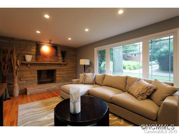 6 Deerview Lane Asheville NC 28804