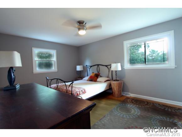6 Deerview Lane Asheville NC 28804