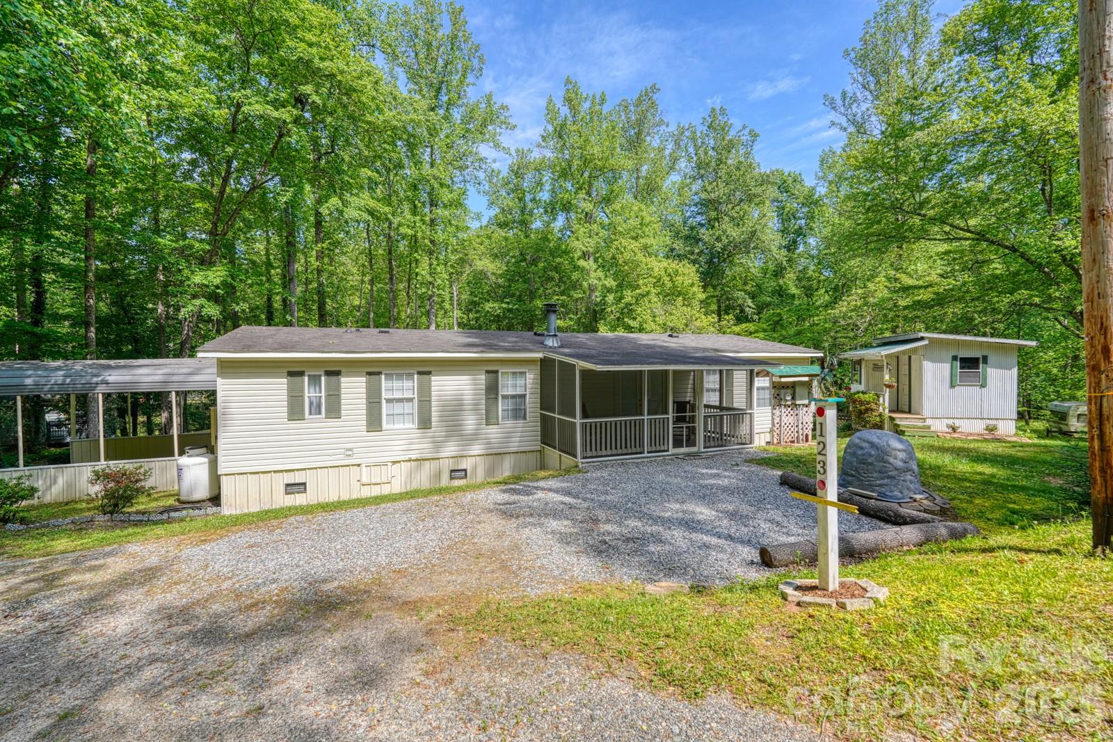 123 Little Rock Way Mill Spring NC 28756