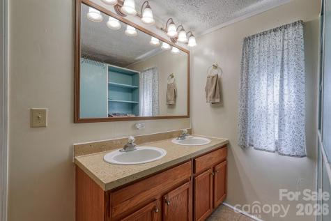 123 Little Rock Way Mill Spring NC 28756