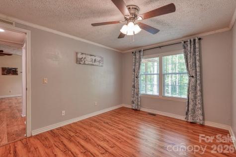 123 Little Rock Way Mill Spring NC 28756