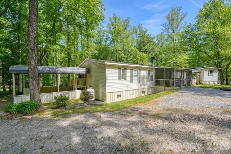 123 Little Rock Way Mill Spring NC 28756