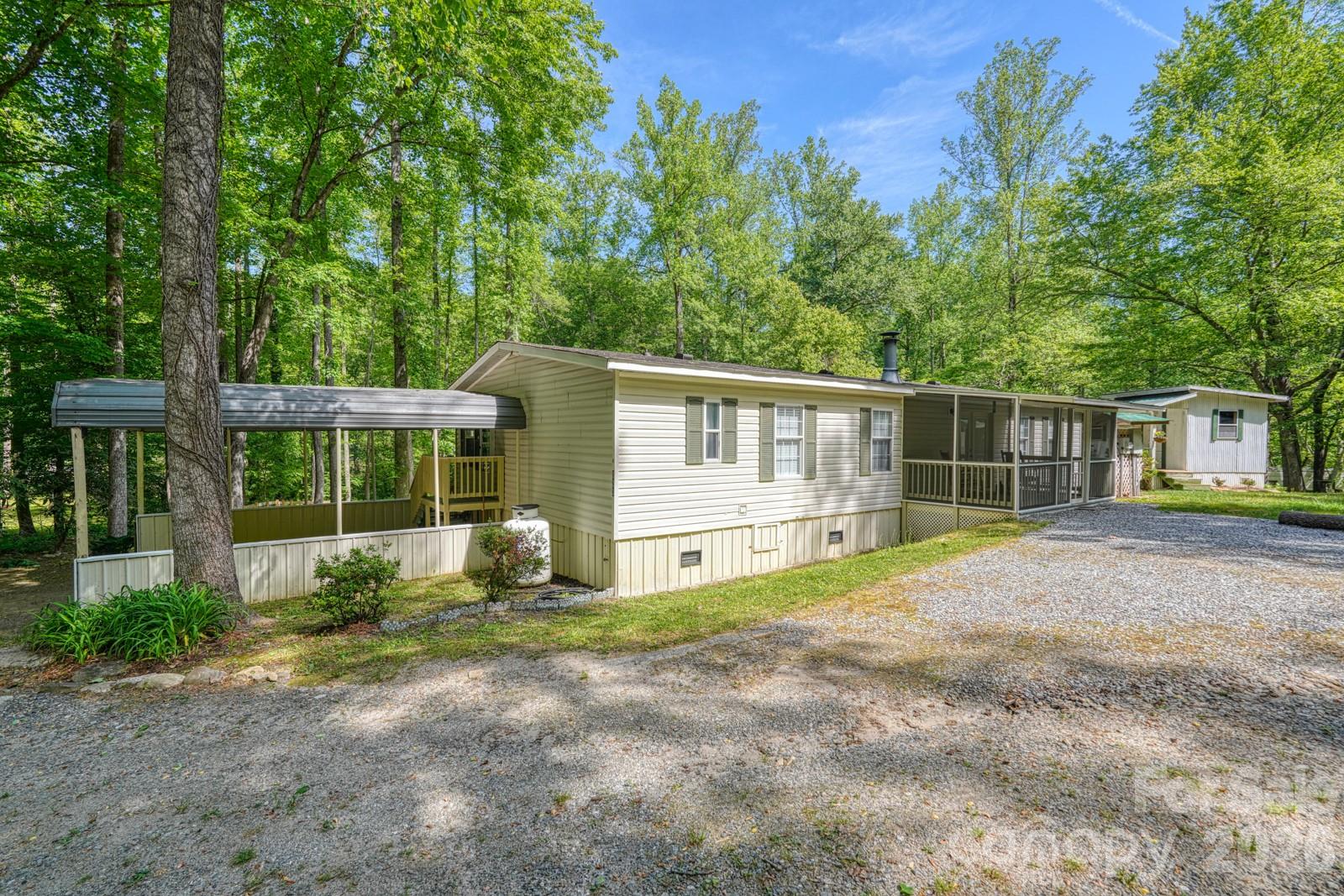123 Little Rock Way Mill Spring NC 28756
