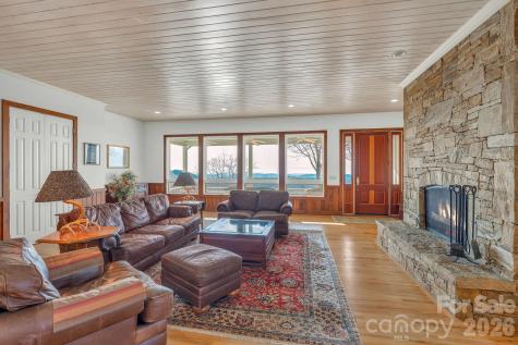933 Thunder Ridge Lane Lenoir NC 28645