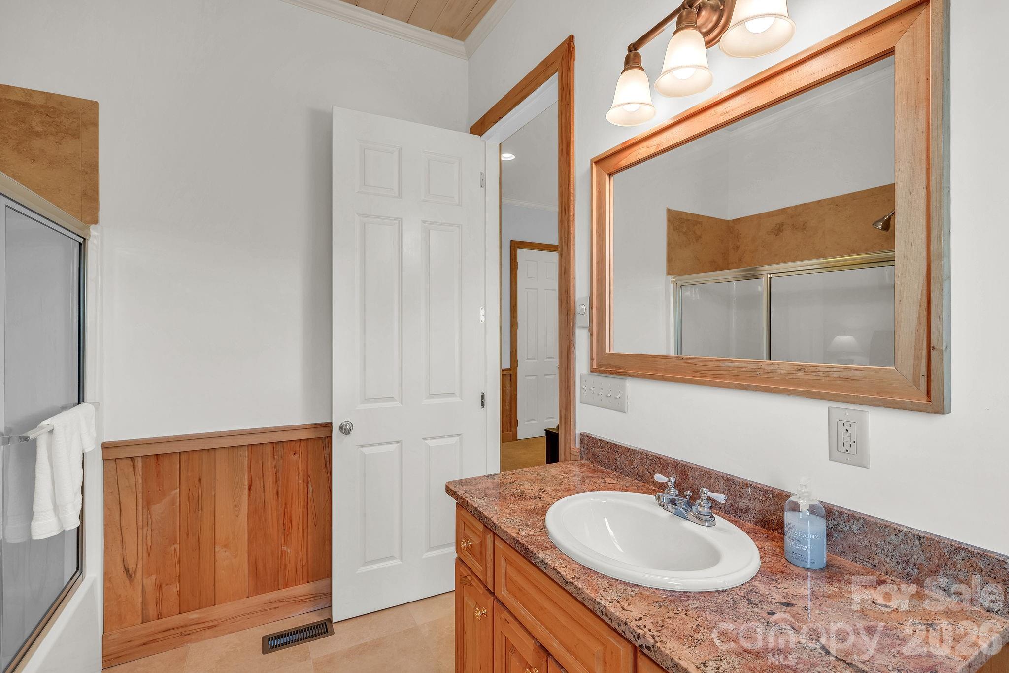 933 Thunder Ridge Lane Lenoir NC 28645
