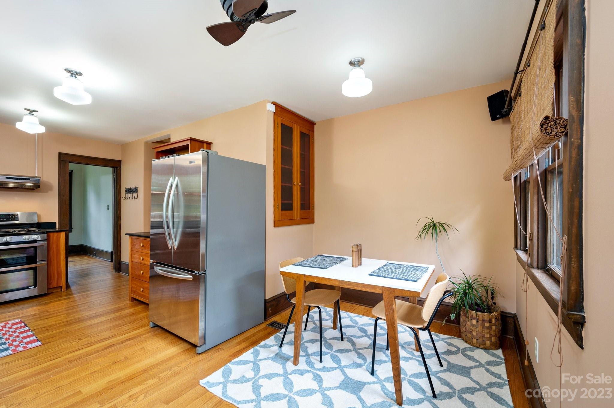 19 Bradley Street Asheville NC 28806