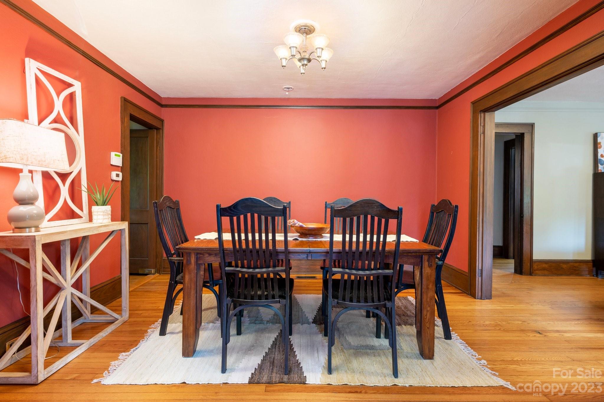 19 Bradley Street Asheville NC 28806