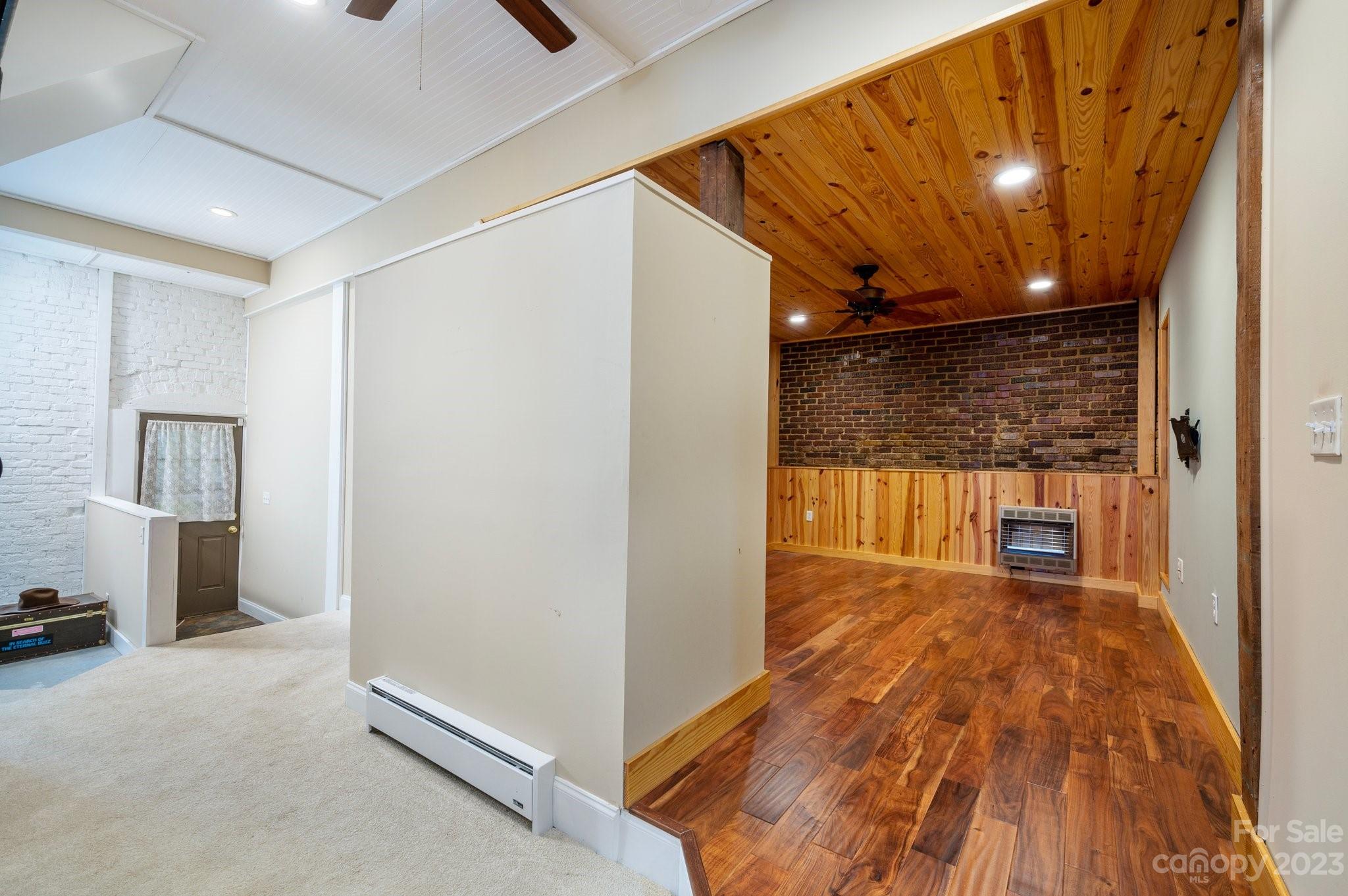 19 Bradley Street Asheville NC 28806