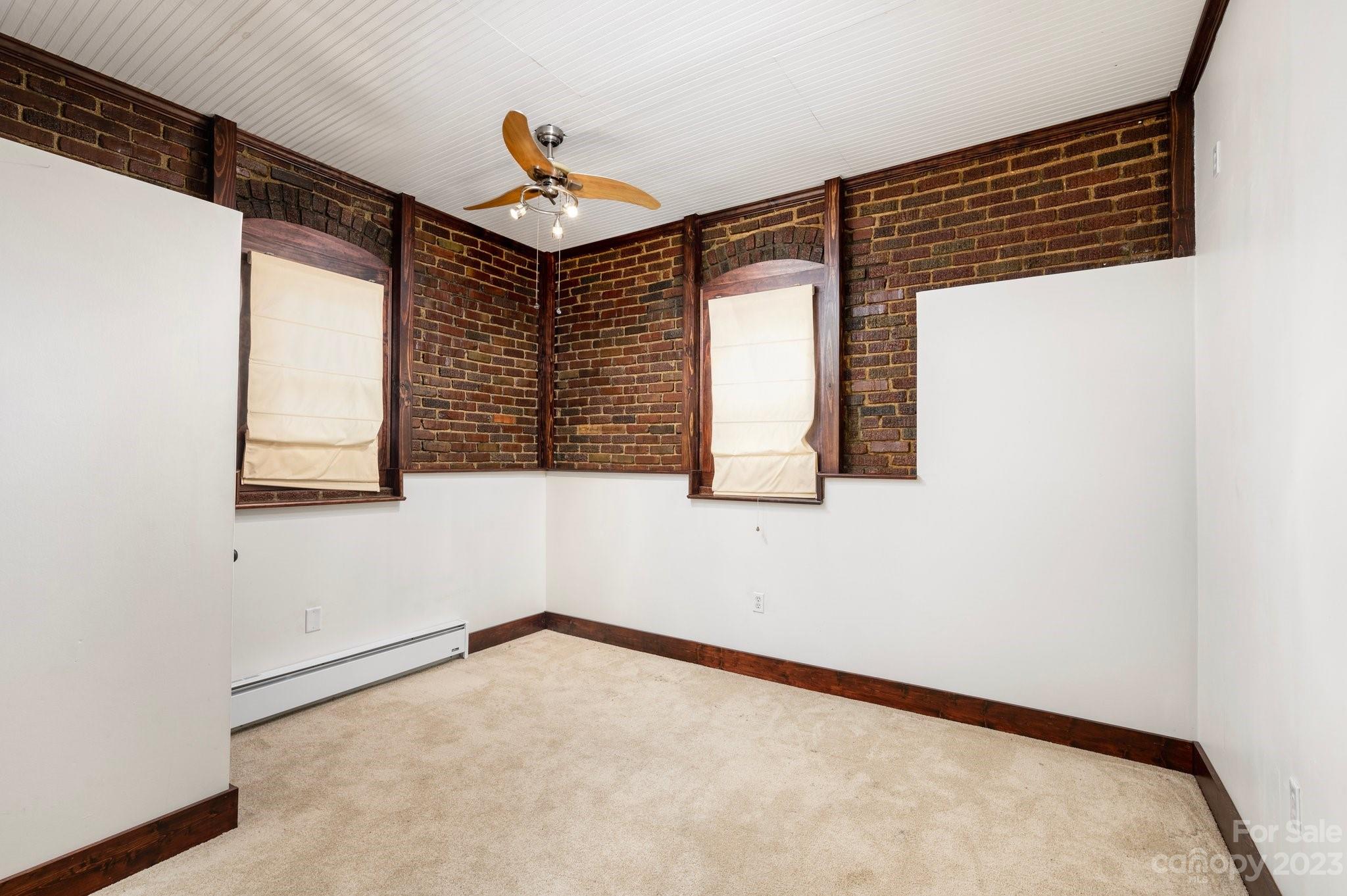 19 Bradley Street Asheville NC 28806
