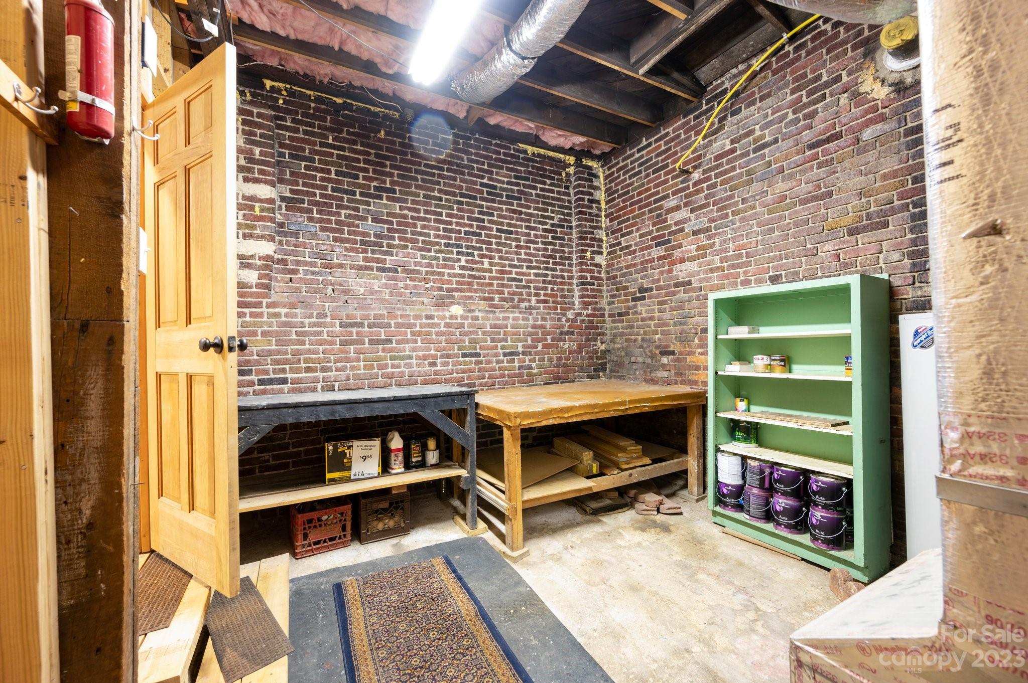 19 Bradley Street Asheville NC 28806