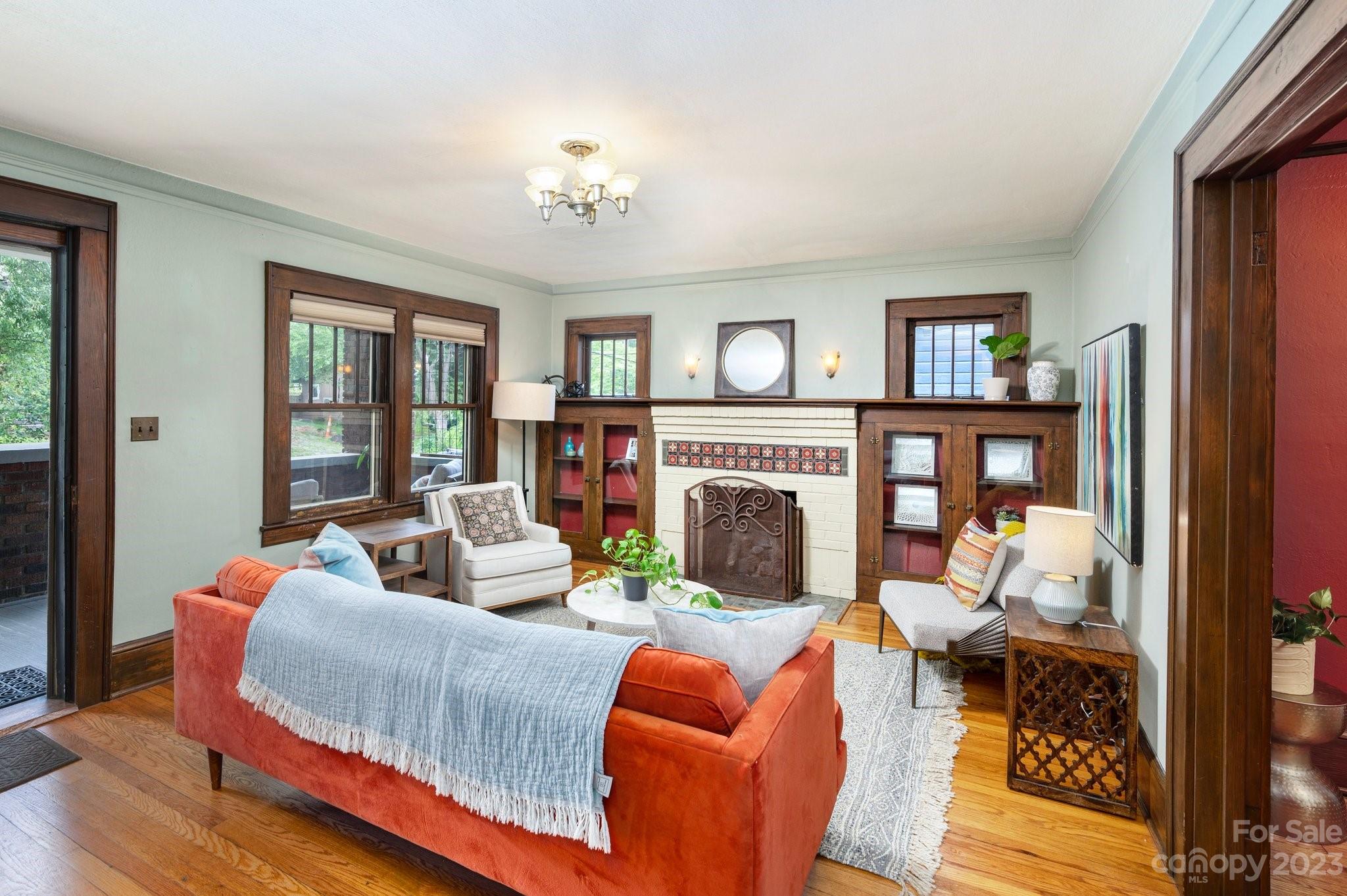 19 Bradley Street Asheville NC 28806