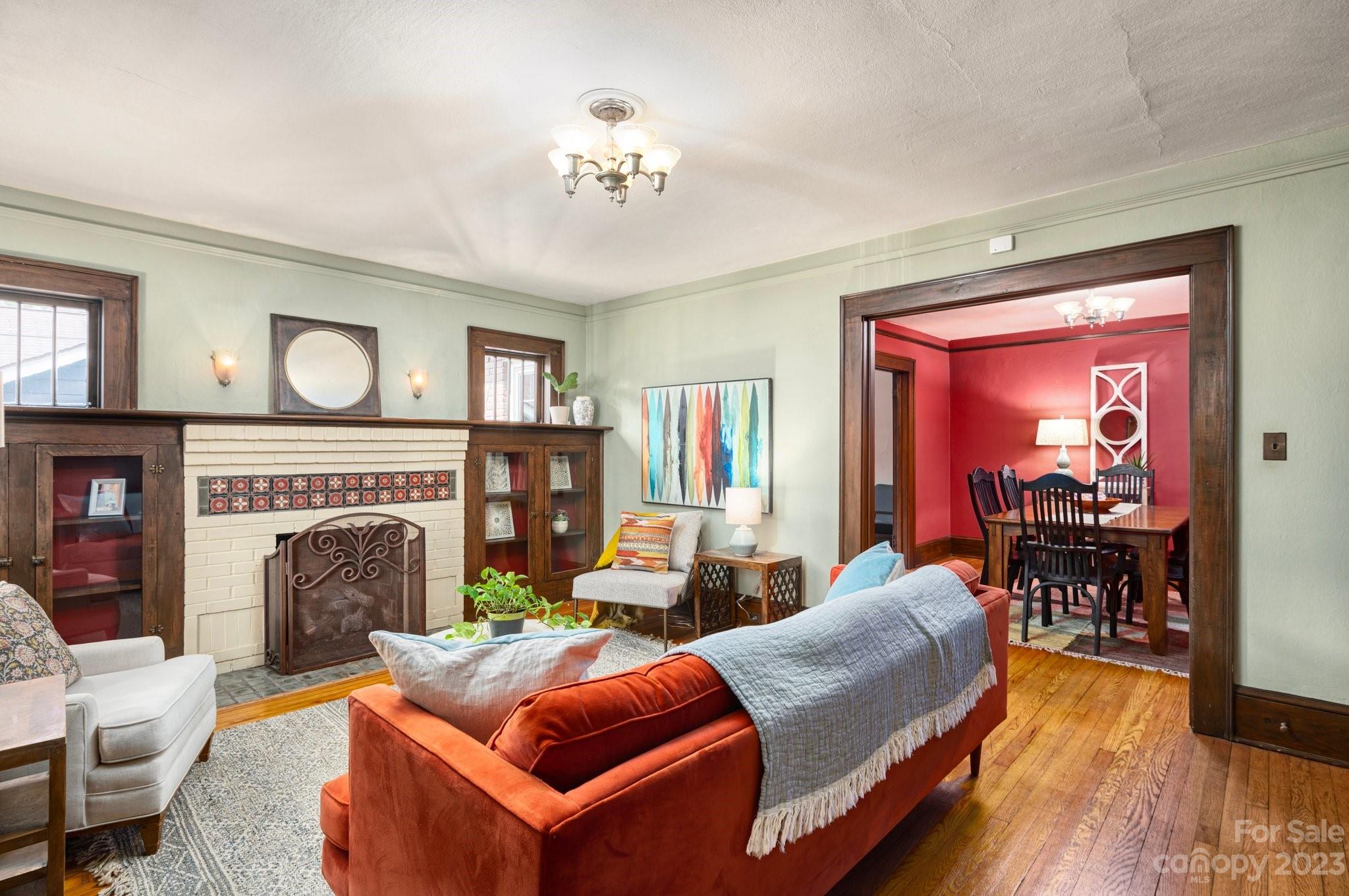 19 Bradley Street Asheville NC 28806
