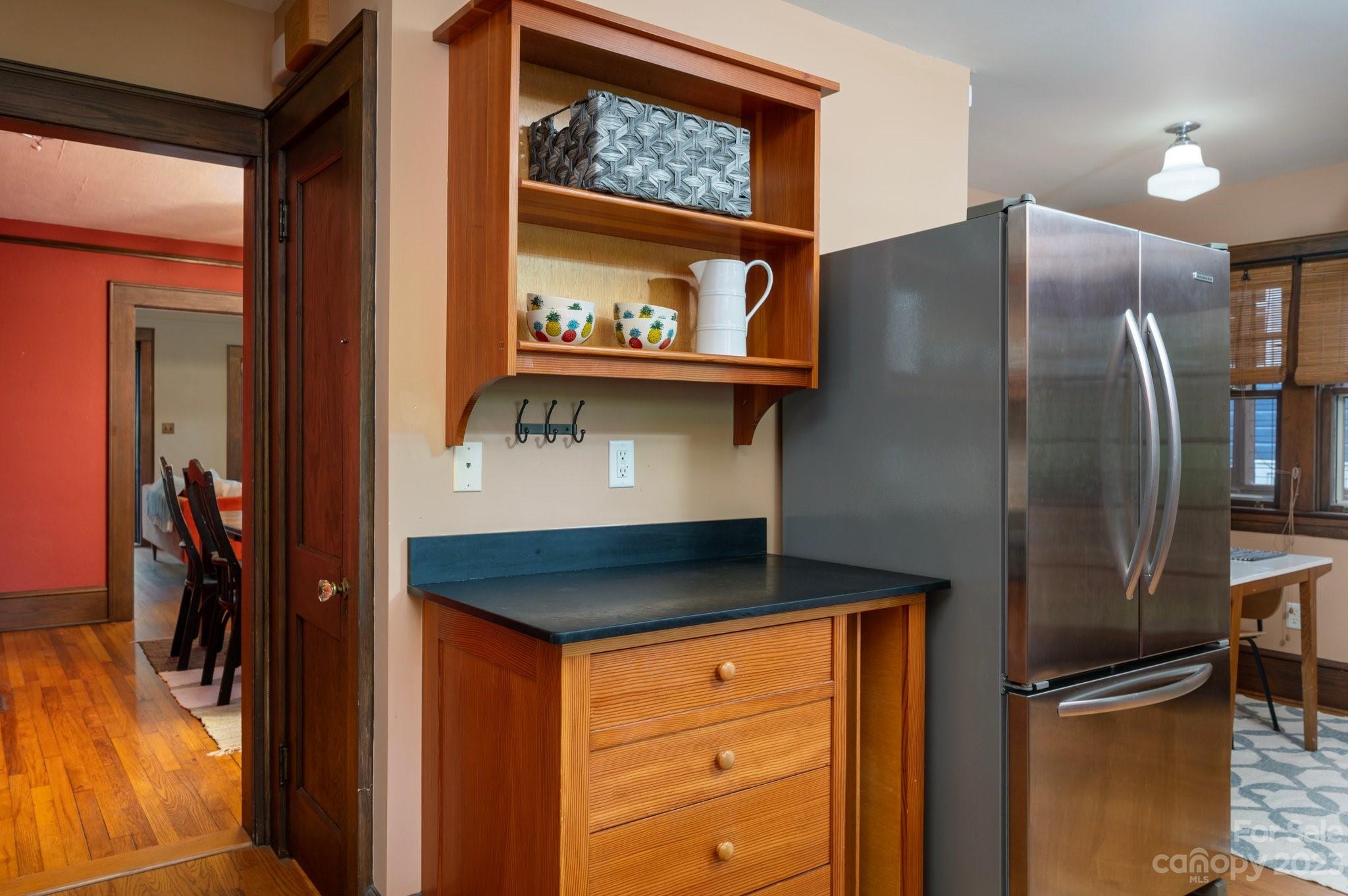 19 Bradley Street Asheville NC 28806