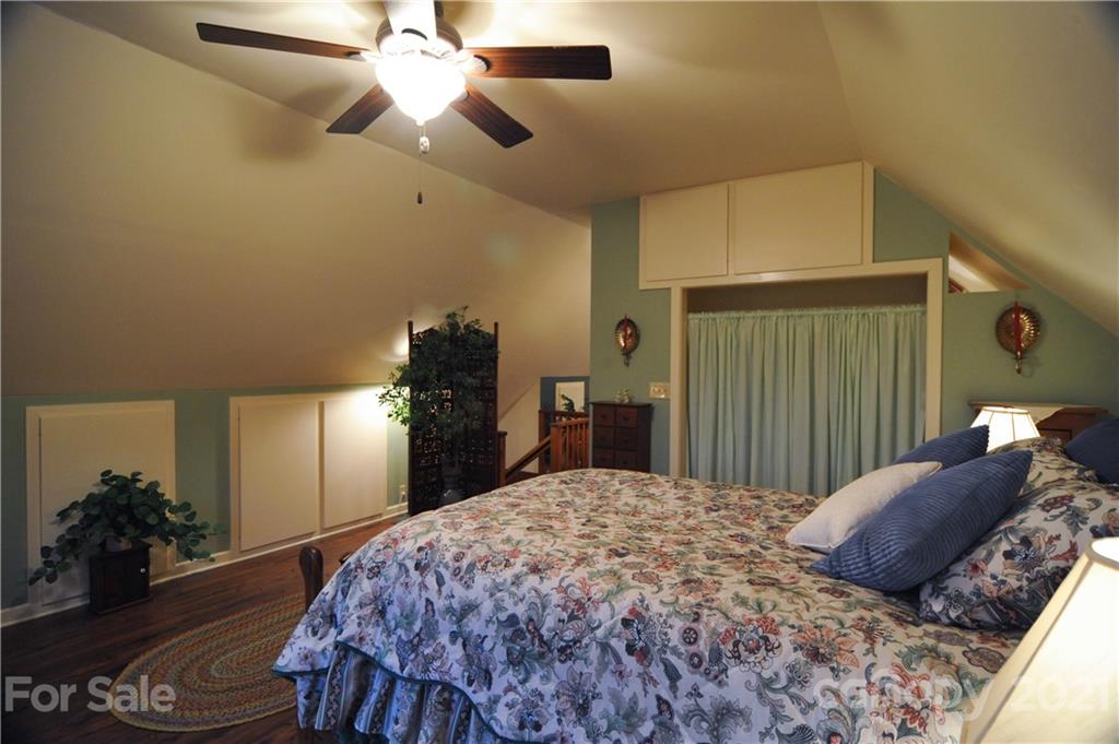 465 Ox Creek Road Weaverville NC 28787