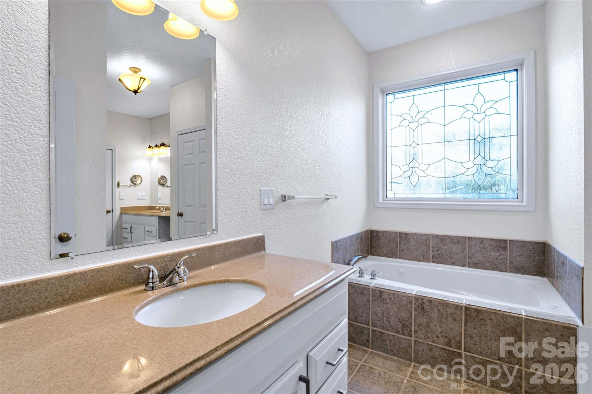 291 N Crab Meadow Drive Hendersonville NC 28739