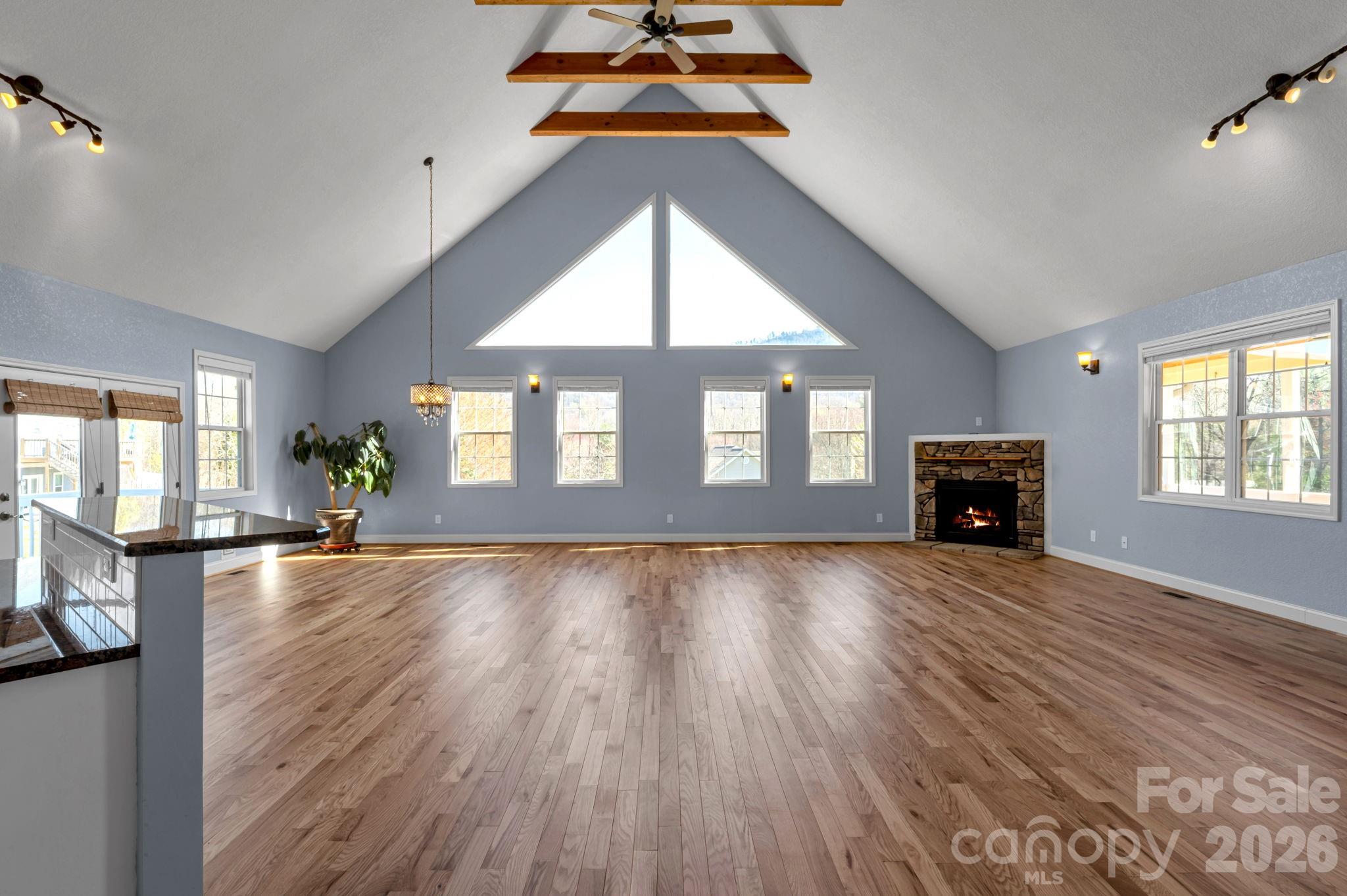 291 N Crab Meadow Drive Hendersonville NC 28739