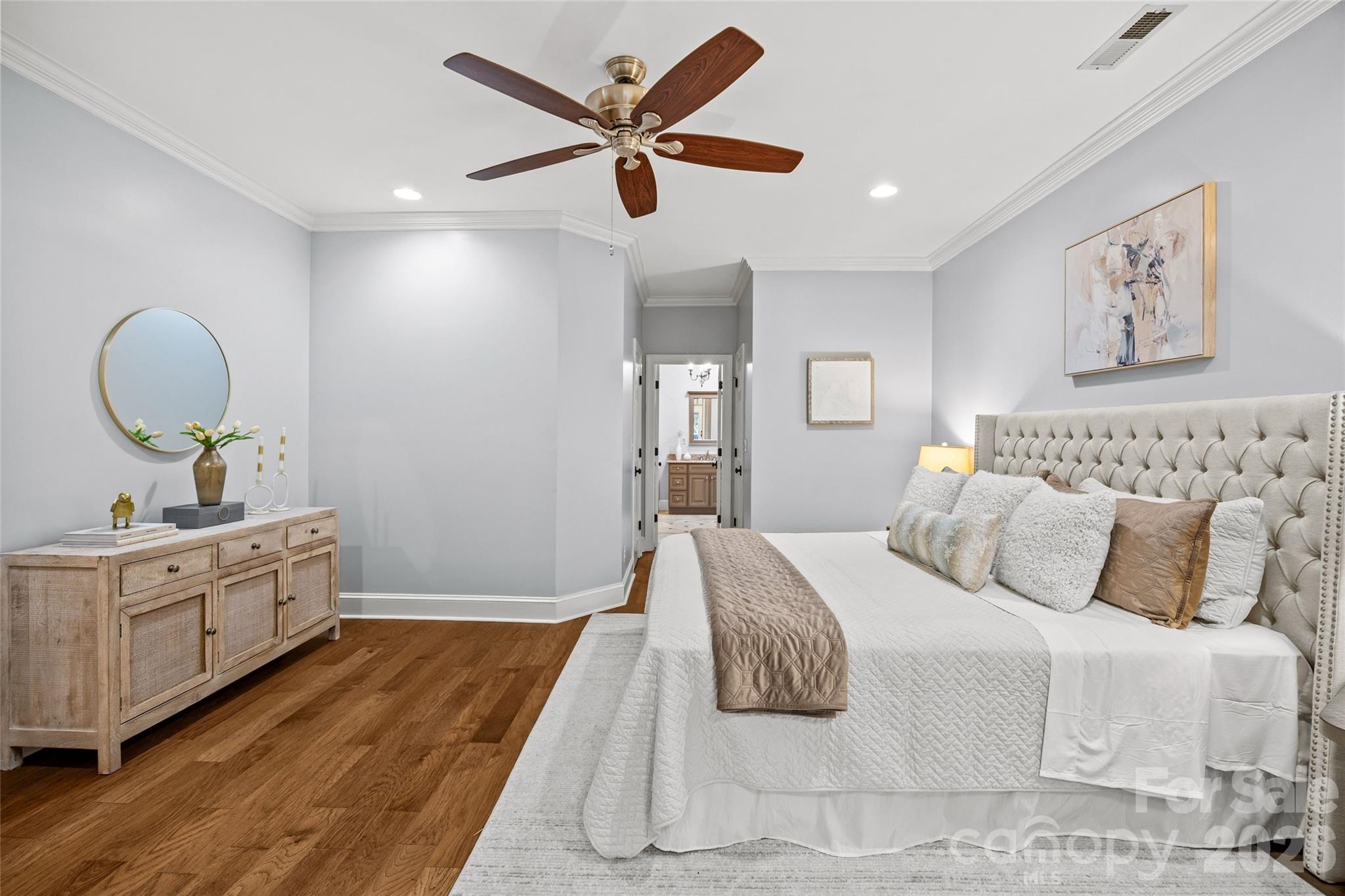 6029 Sharon Road Charlotte NC 28210