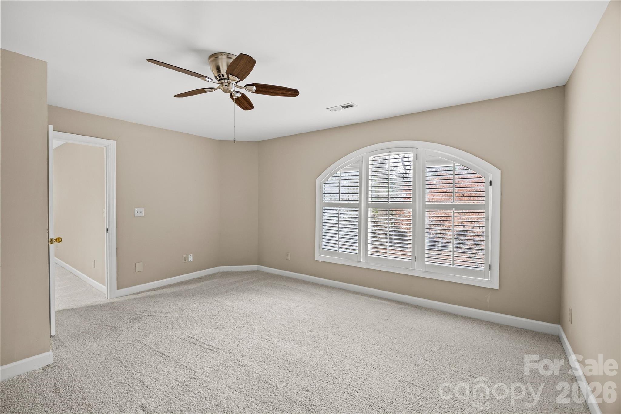 6029 Sharon Road Charlotte NC 28210