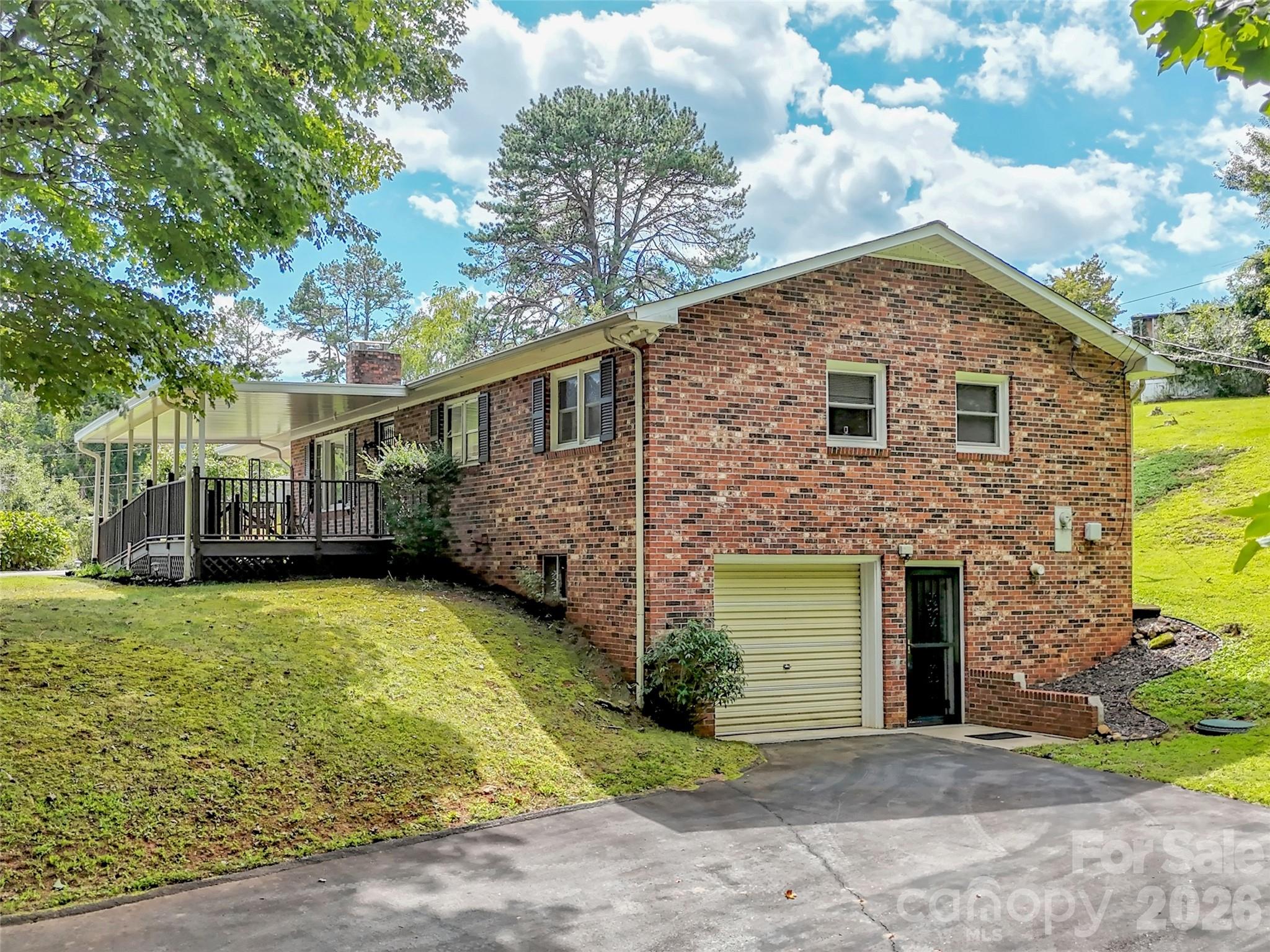 250 Reeves Cove Road Candler NC 28715