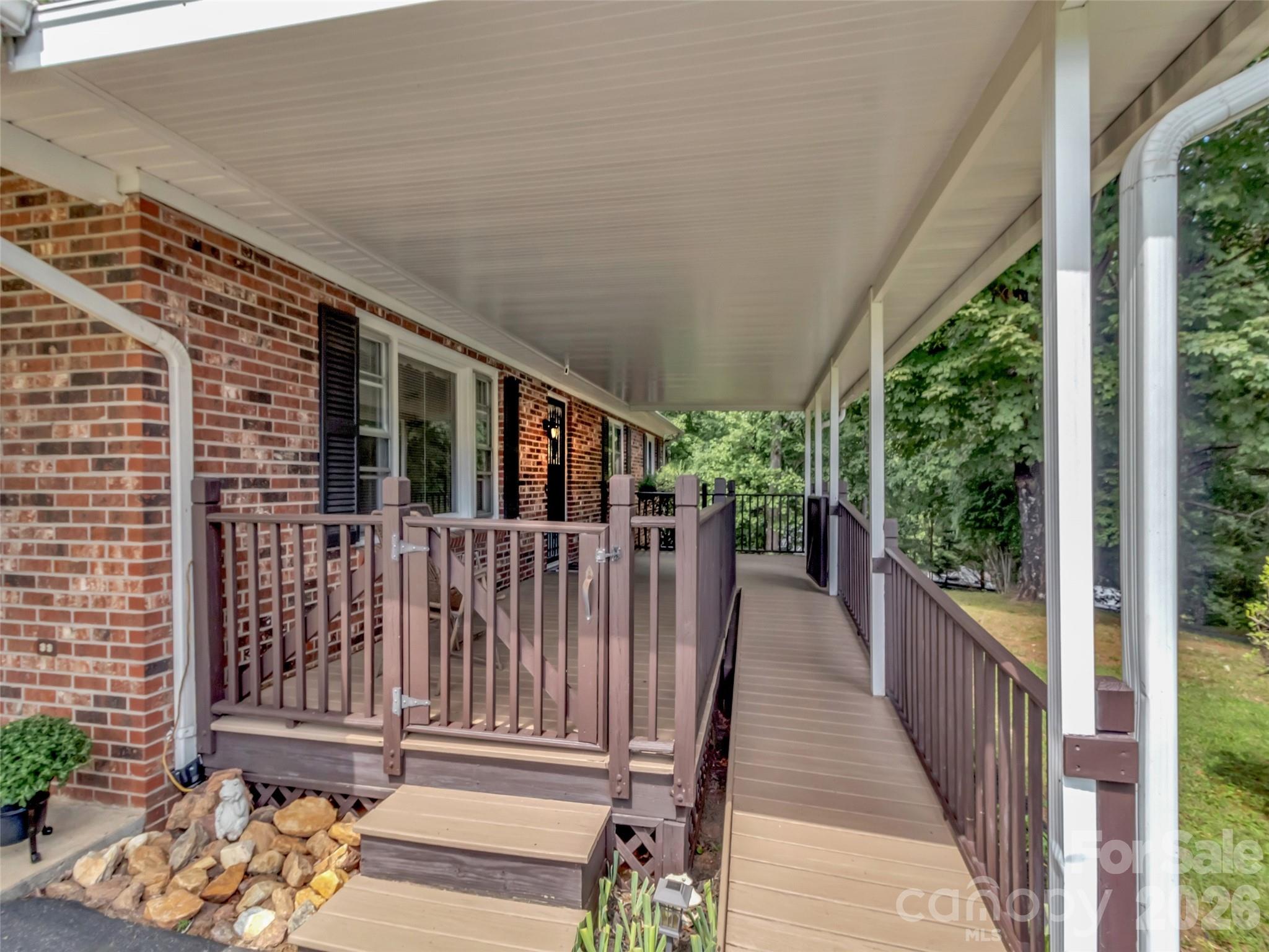 250 Reeves Cove Road Candler NC 28715