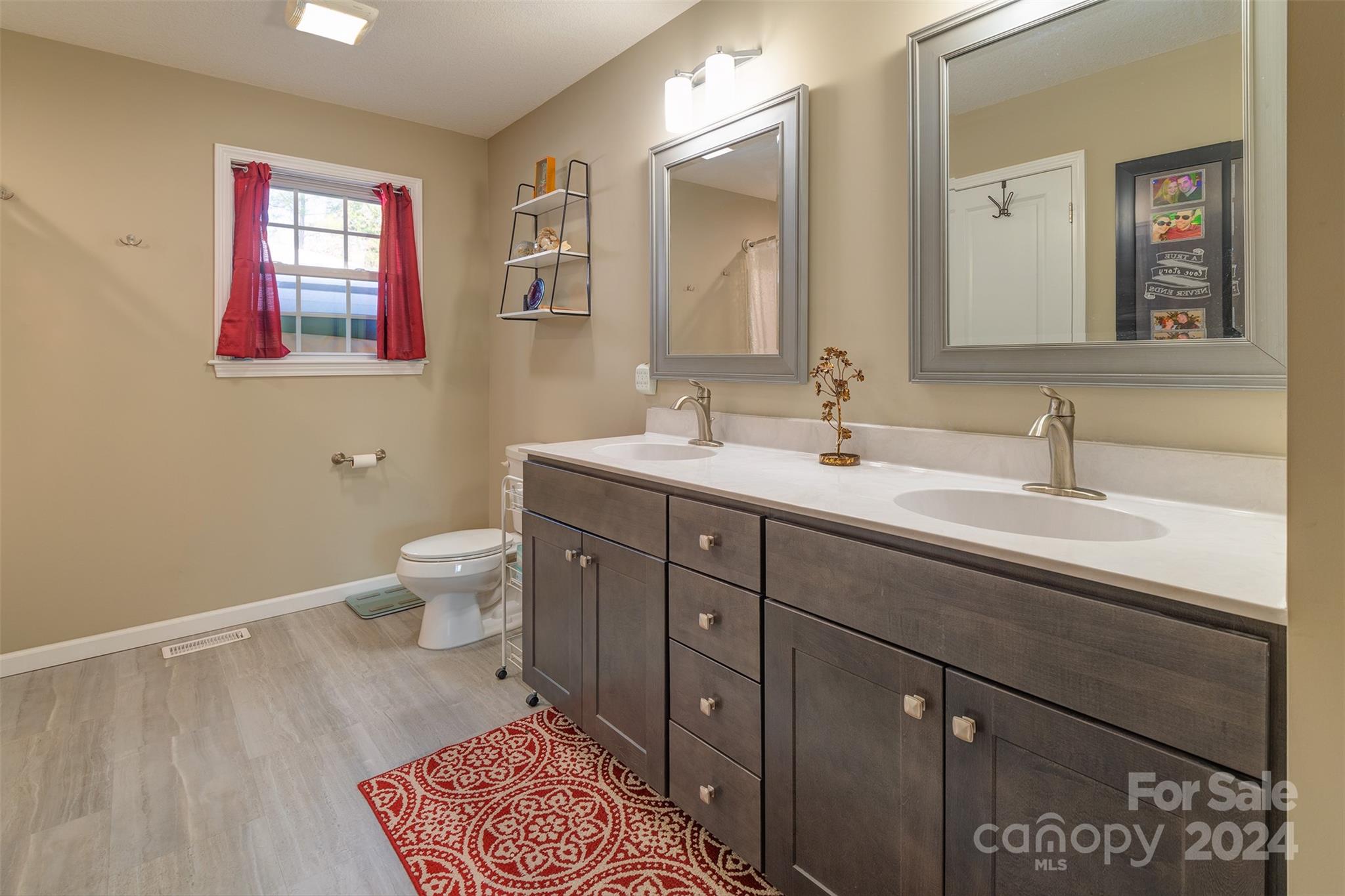26 Westmore Drive Asheville NC 28806