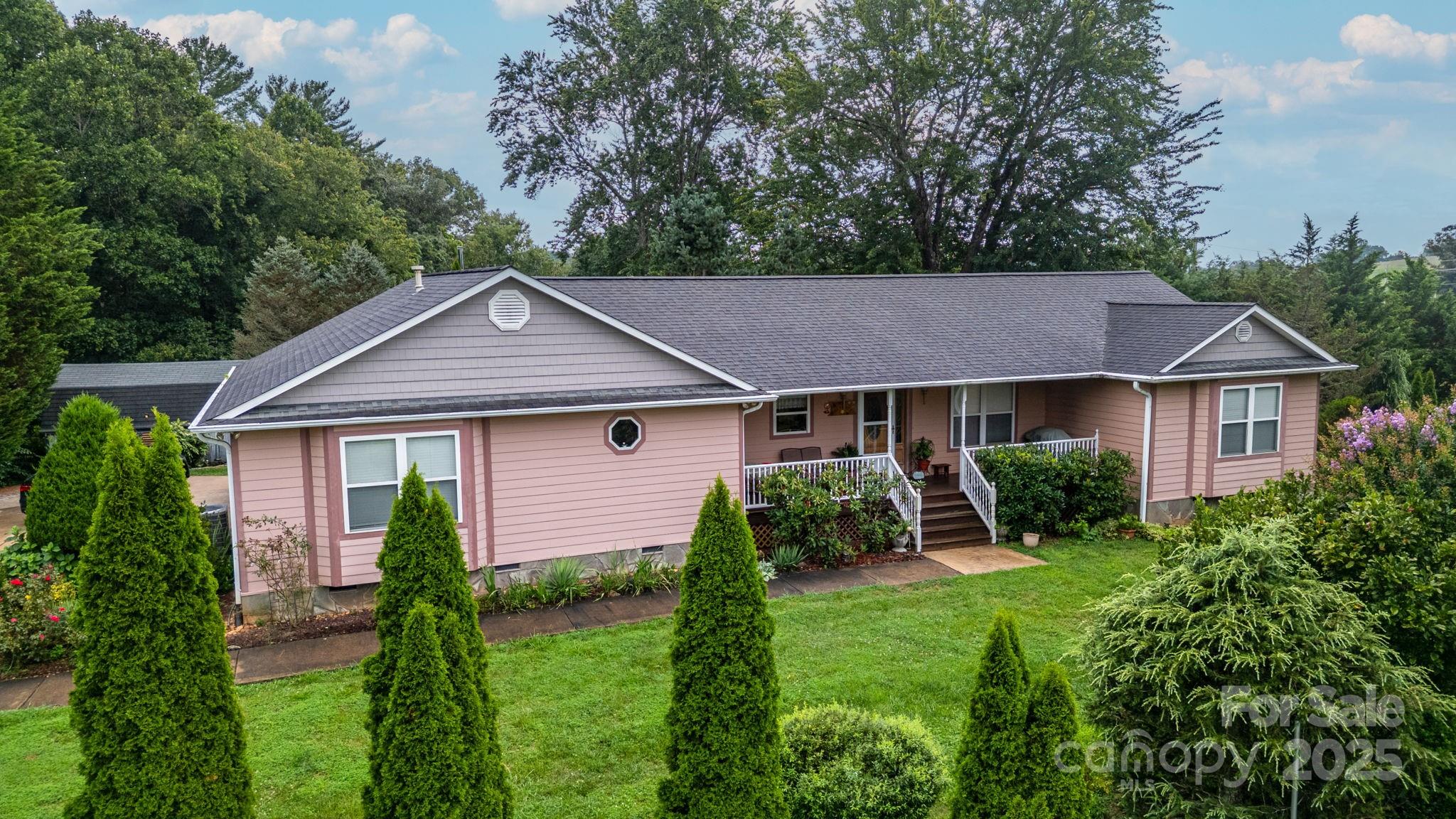 40 Collins Road Marshall NC 28753