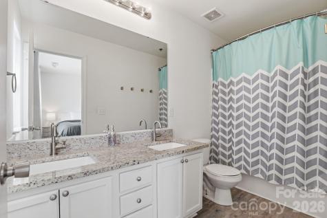 2814 Avalon Loop Road Charlotte NC 28269