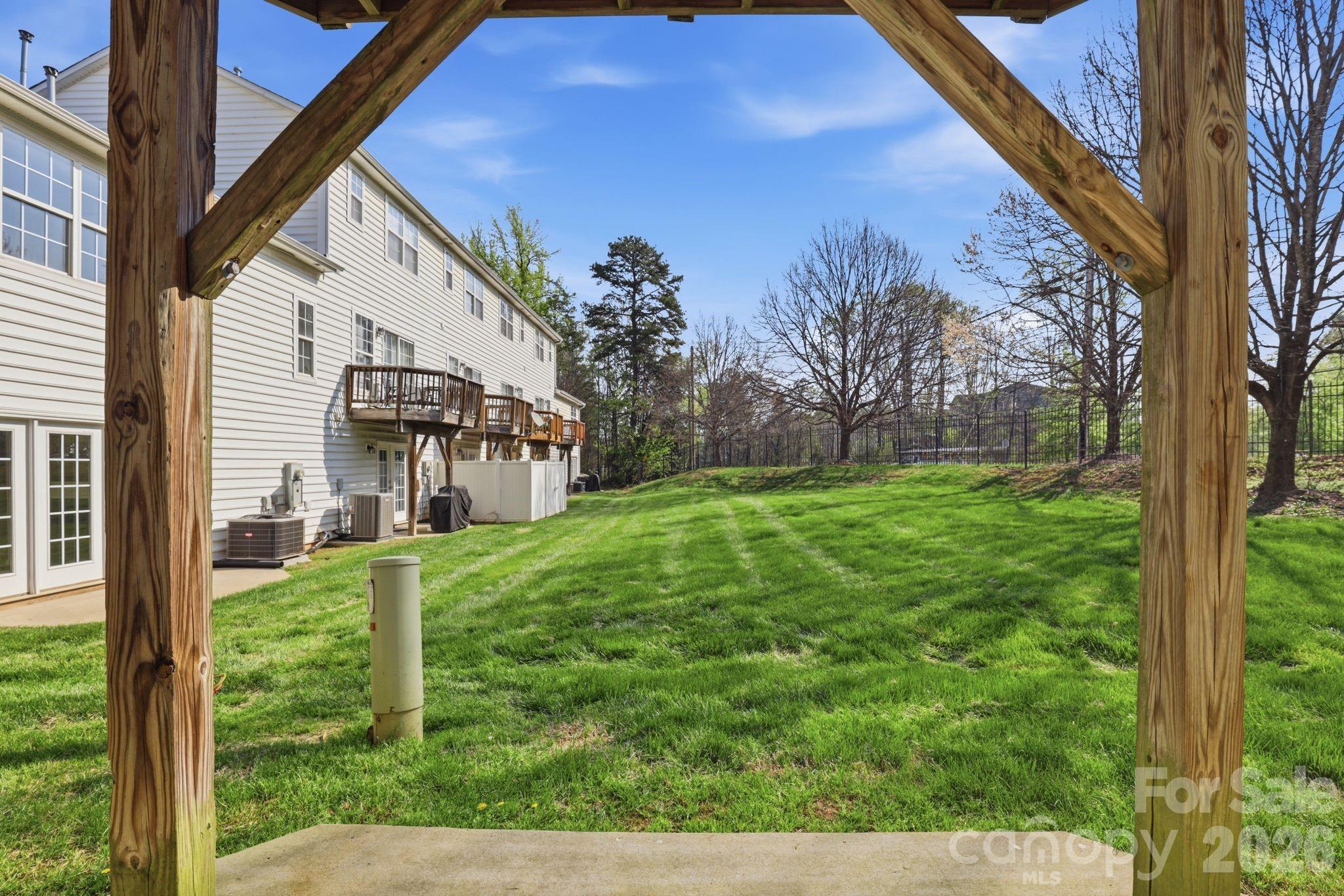 2814 Avalon Loop Road Charlotte NC 28269