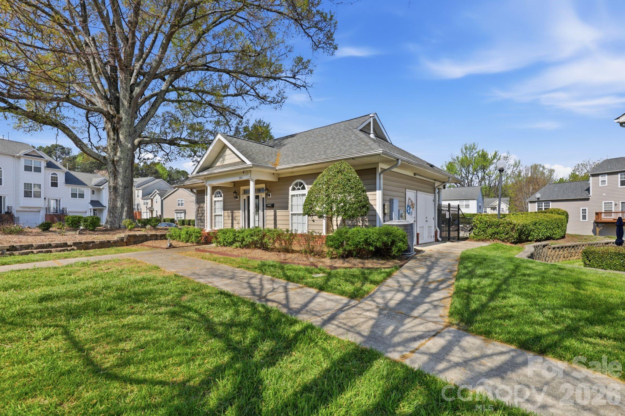 2814 Avalon Loop Road Charlotte NC 28269