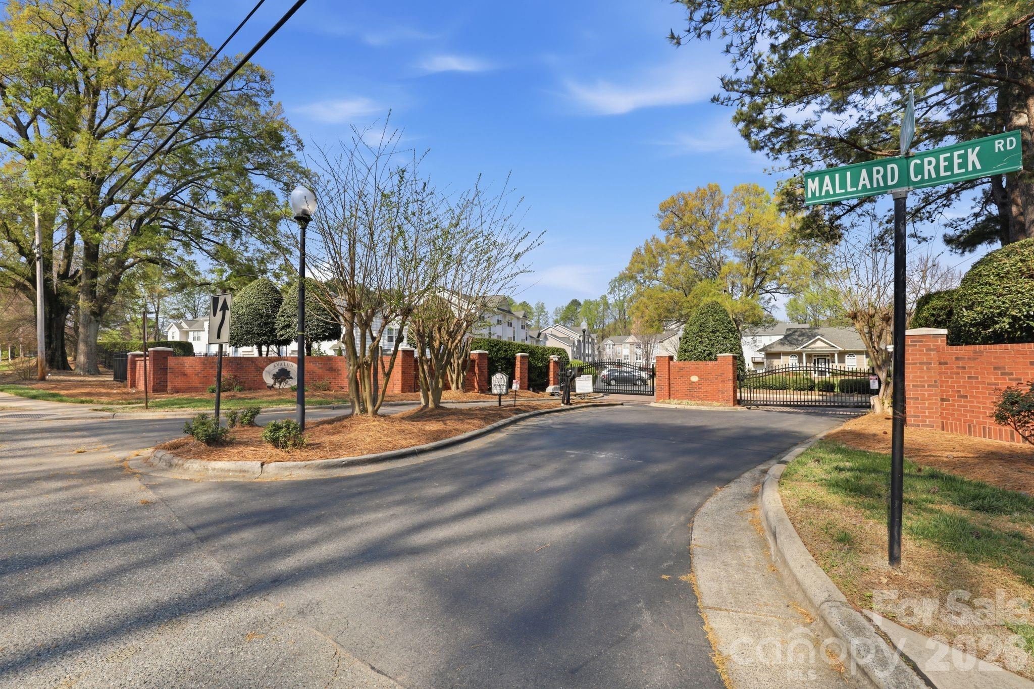 2814 Avalon Loop Road Charlotte NC 28269