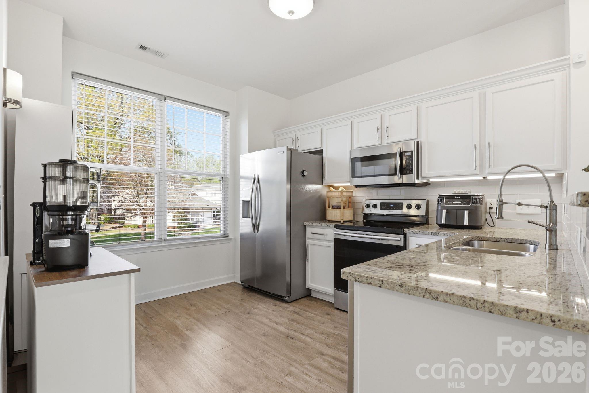 2814 Avalon Loop Road Charlotte NC 28269