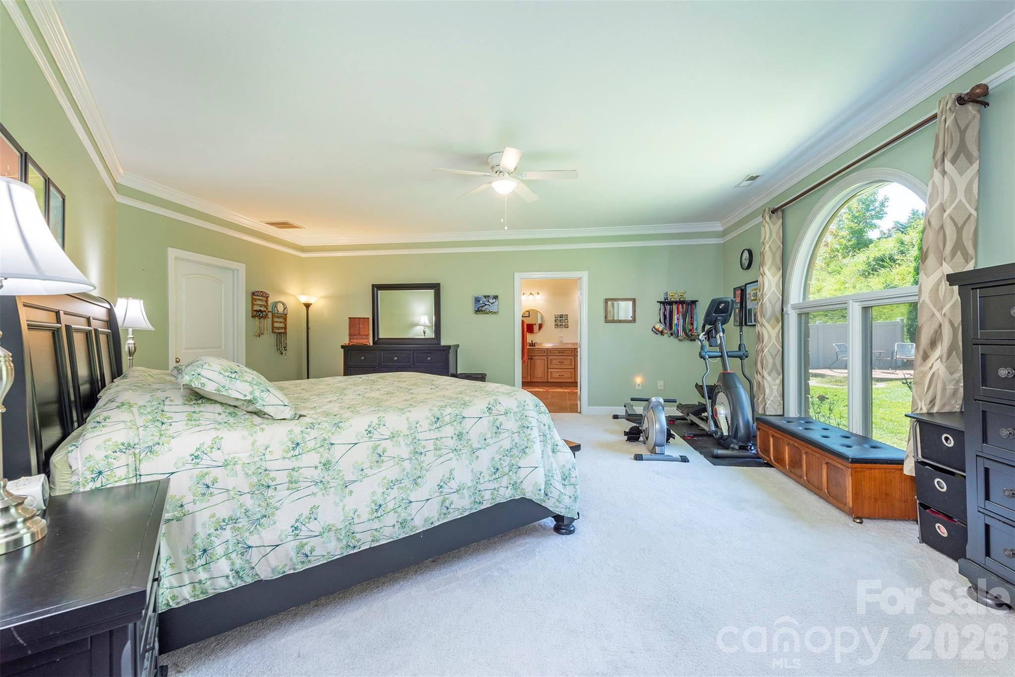 39 Pacifico Drive Asheville NC 28806